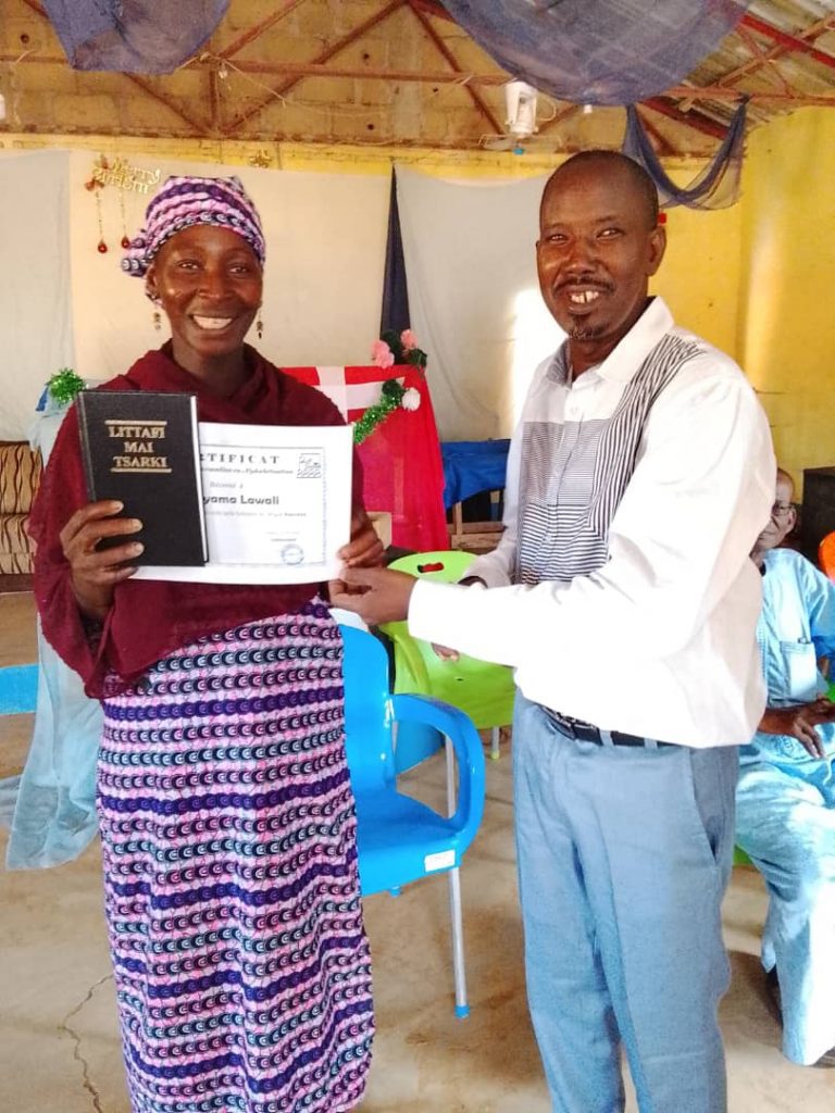 Cérémonie de remise de certificat